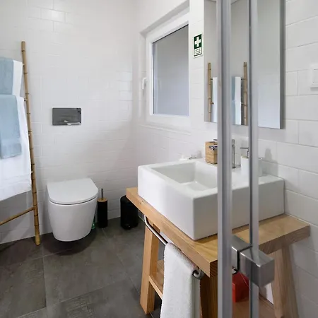 Vakantiehuis Rocha Do Mar 2 *