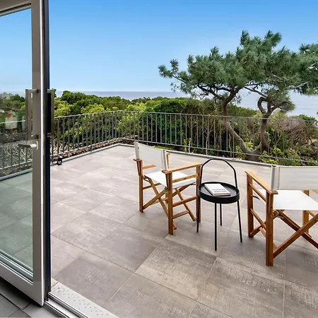 Rocha Do Mar 2 * Biscoitos (Terceira)